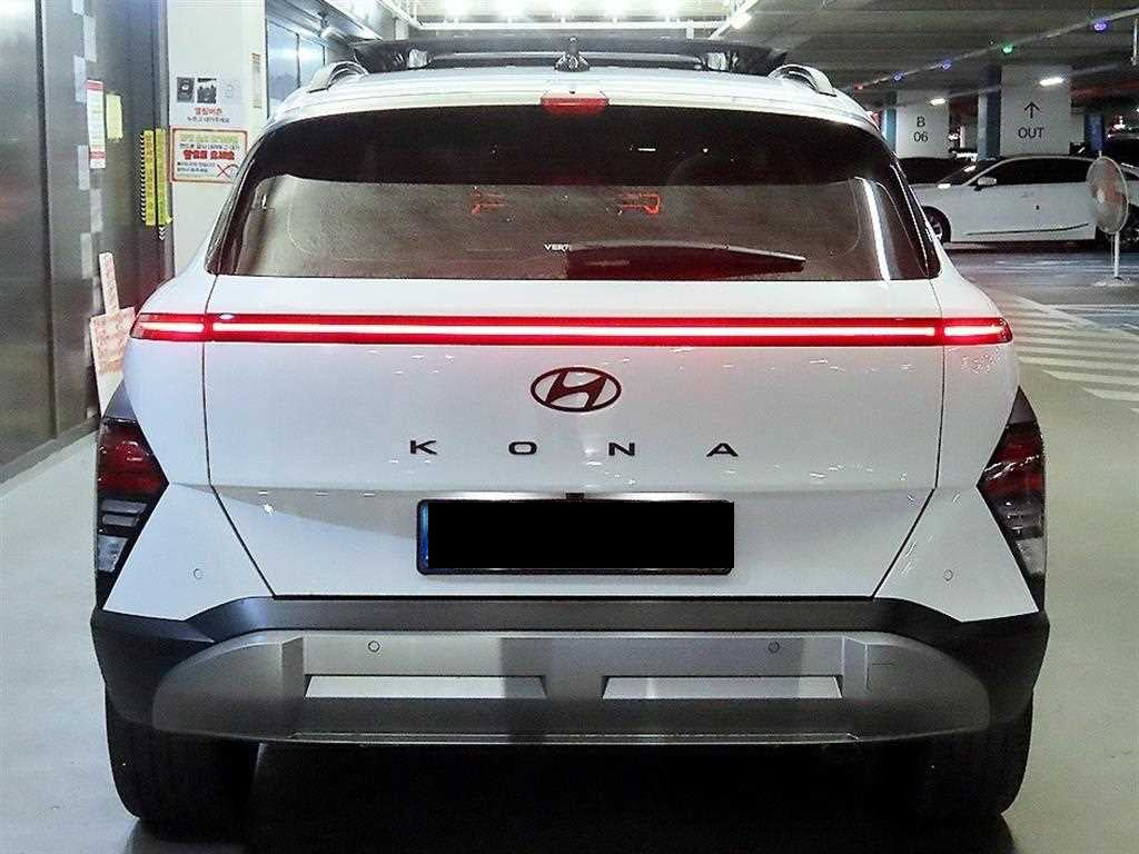 Hyundai Kona — photo 02