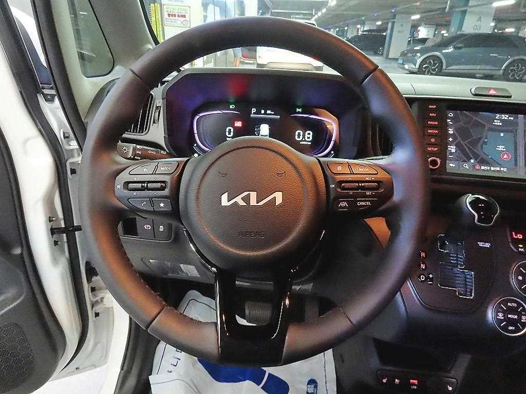 Kia RAY — photo 08