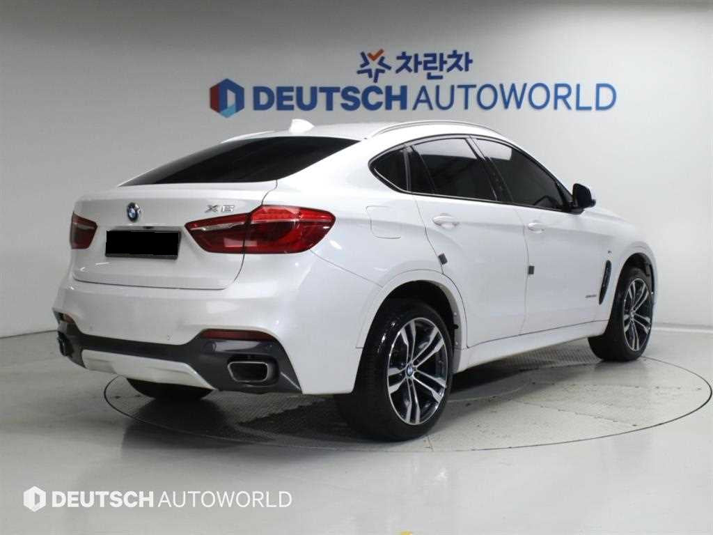 BMW X6 — photo 02