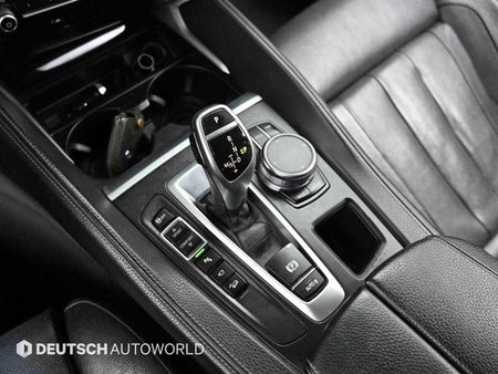 BMW X6 — photo 08