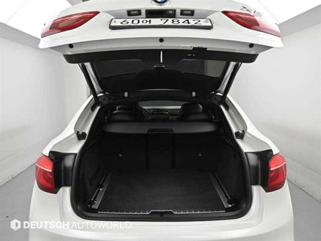 BMW X6 — photo 18