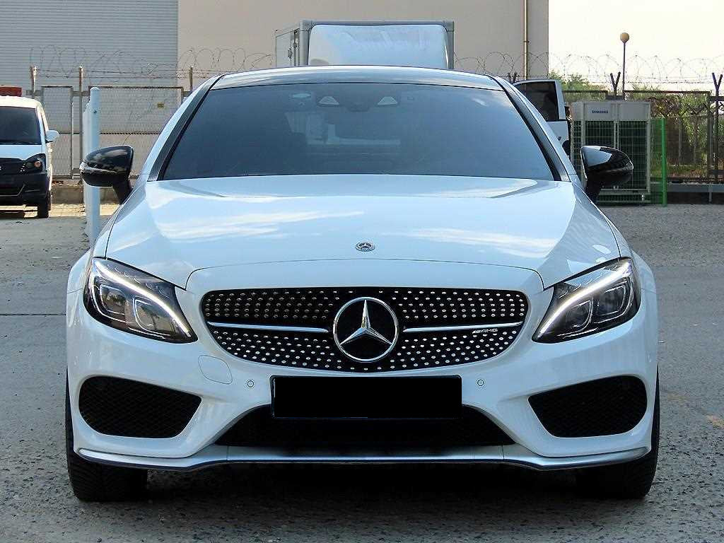 Mercedes-Benz C-Class — photo 01
