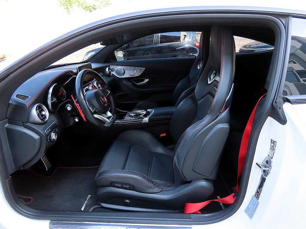Mercedes-Benz C-Class — photo 05