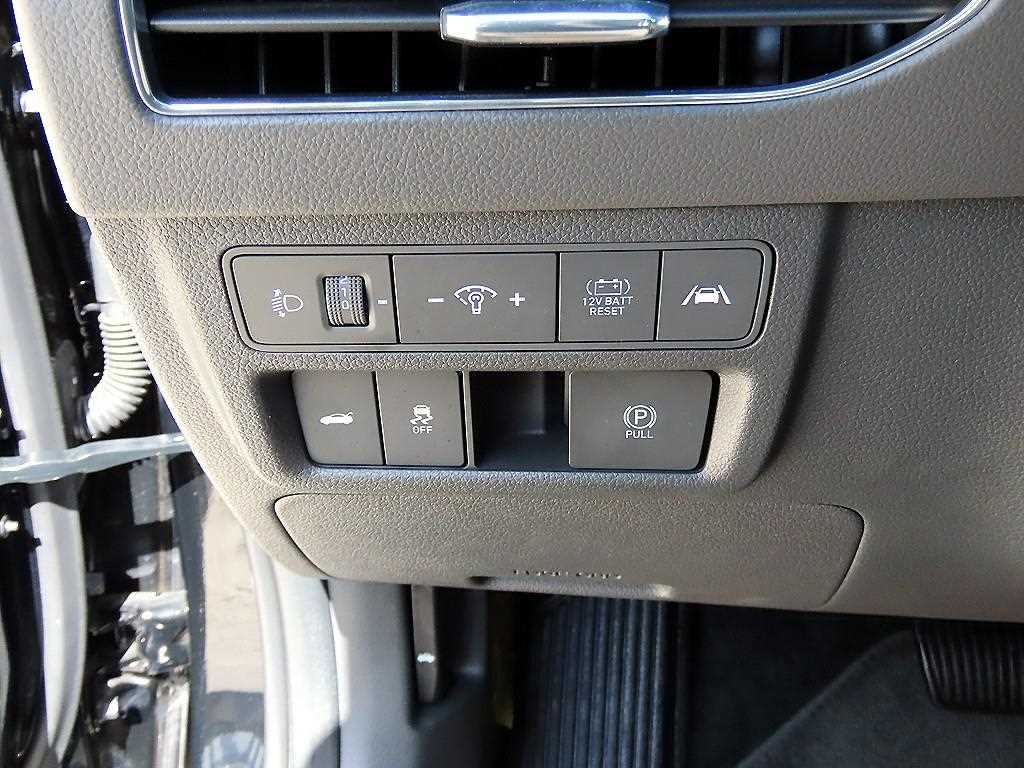 Hyundai Sonata — photo 13