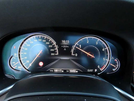 BMW 7-Series — photo 08