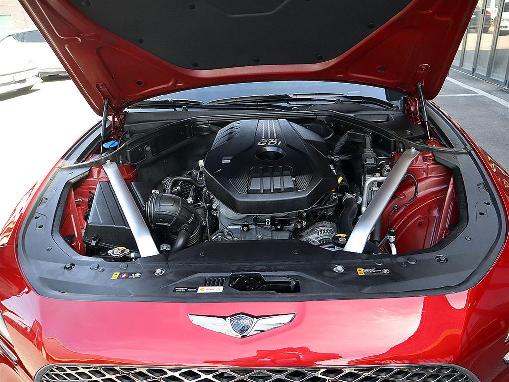 Genesis G70 — photo 19