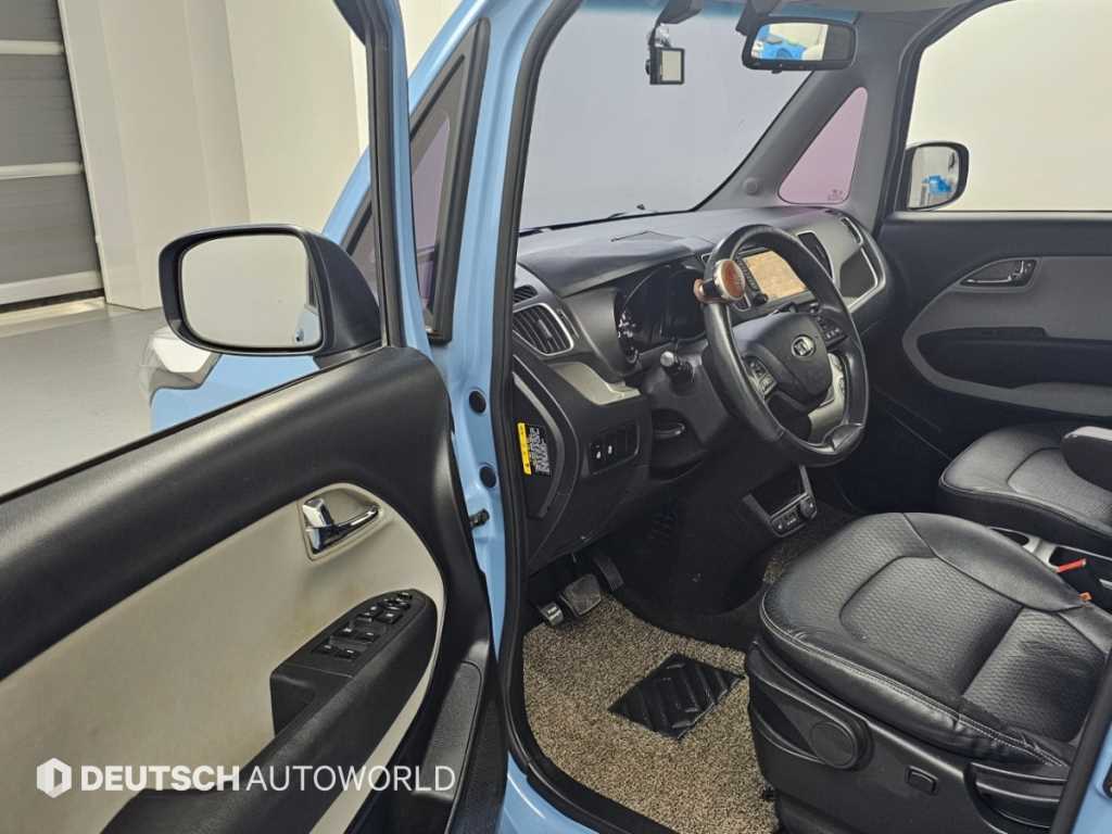 Kia RAY — photo 11