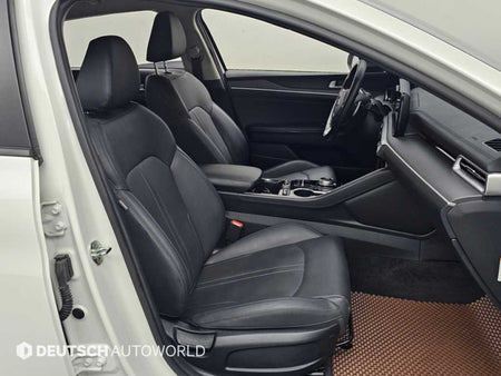 Kia K5 — photo 10
