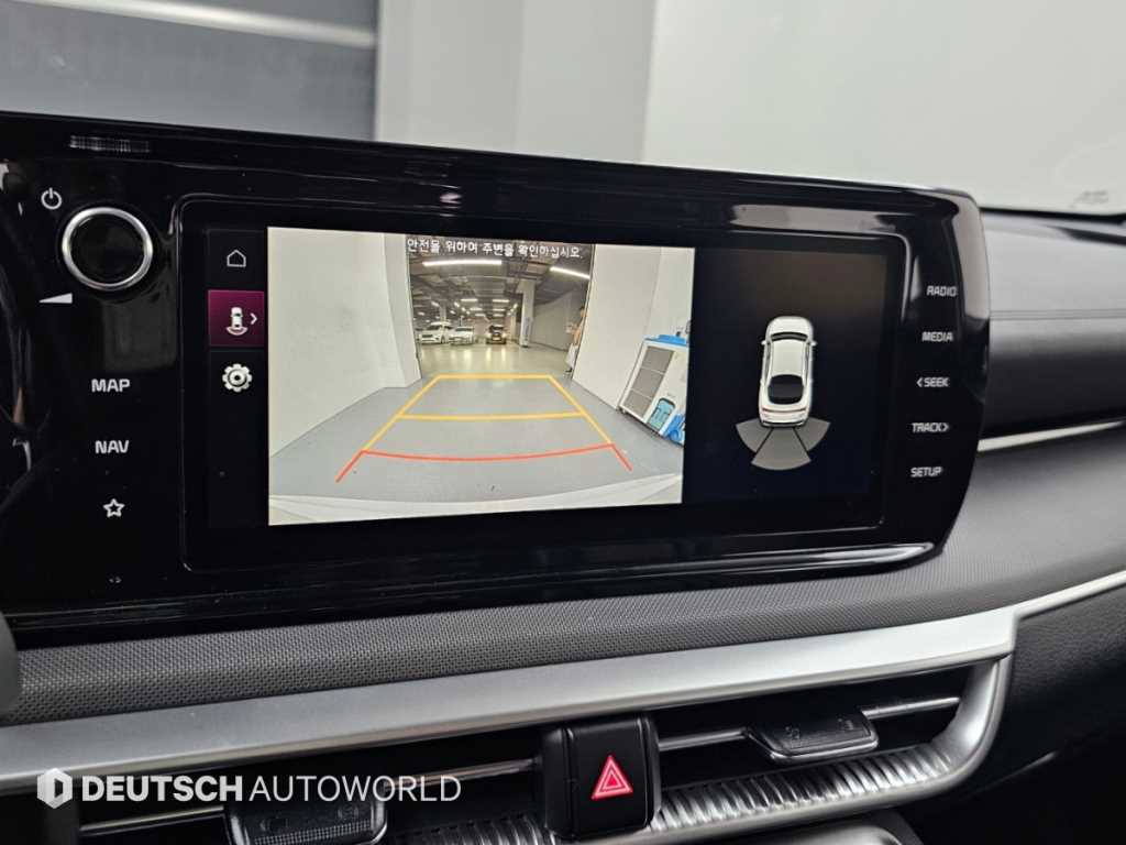 Kia K5 — photo 15