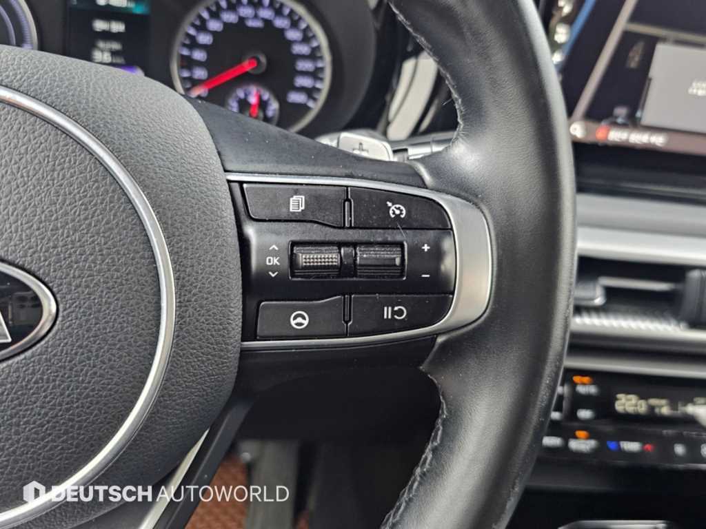 Kia K5 — photo 16
