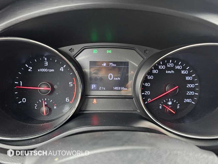 Kia Carnival — photo 08