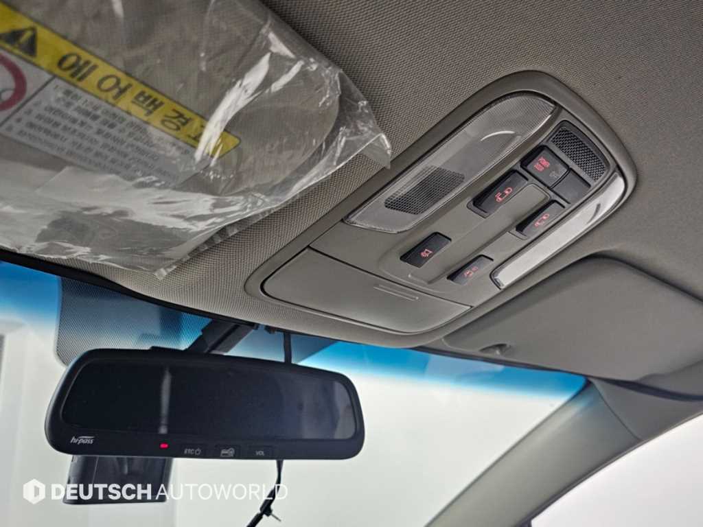 Kia Carnival — photo 18