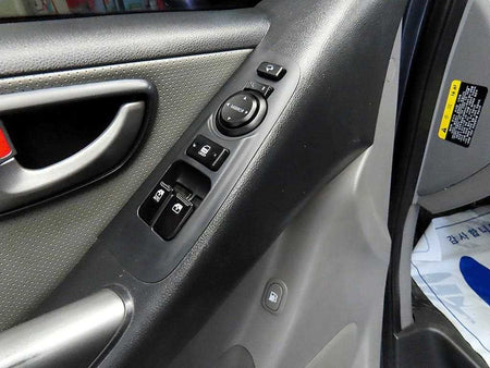 Hyundai Starex — photo 13