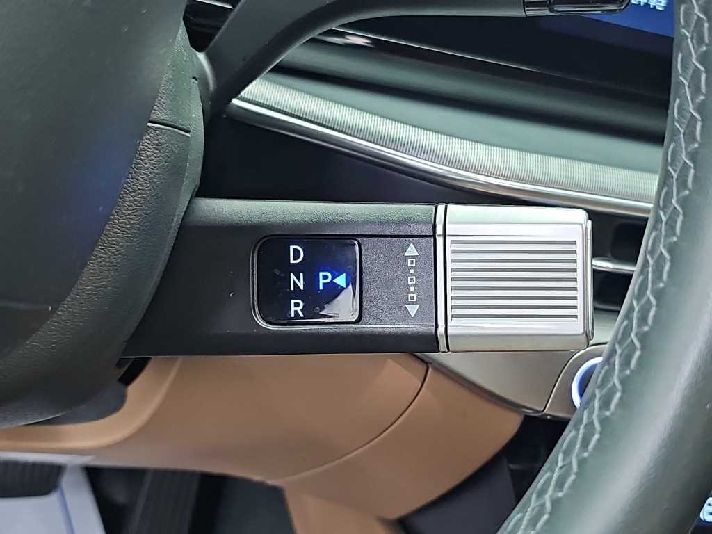 Hyundai Grandeur — photo 08