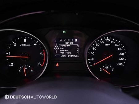 Kia Carnival — photo 08