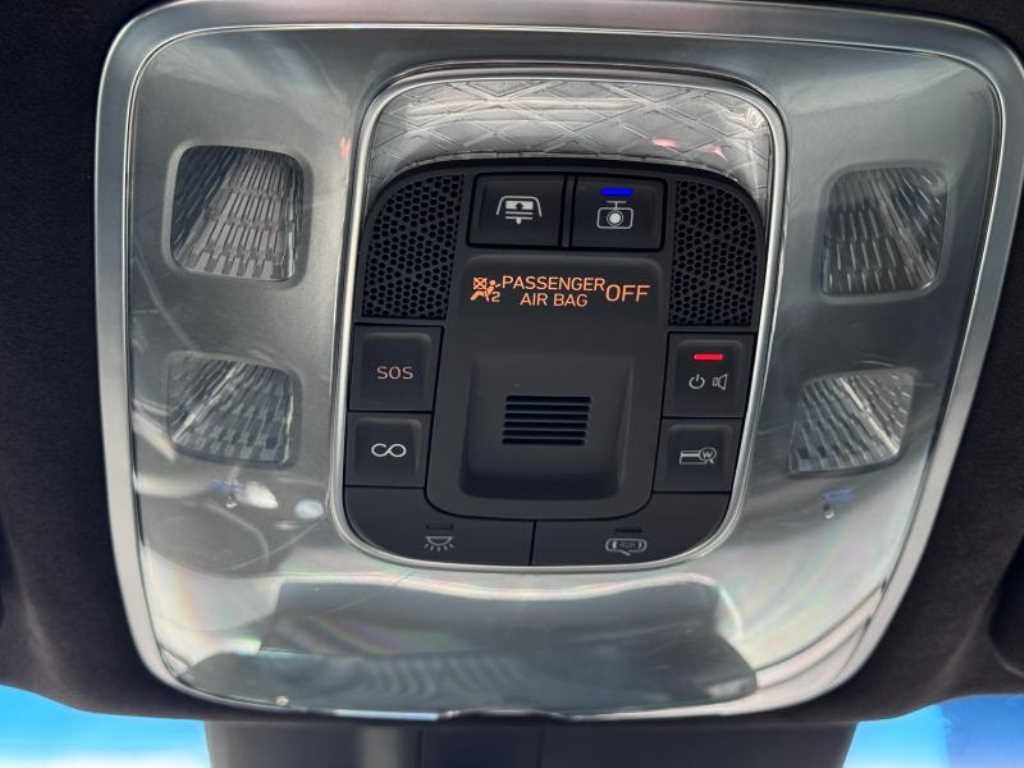 Genesis G80 — photo 15