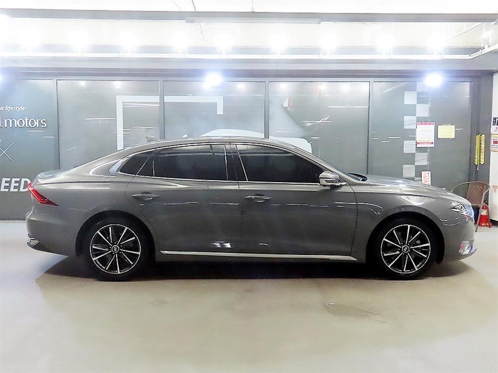 Hyundai Grandeur — photo 03