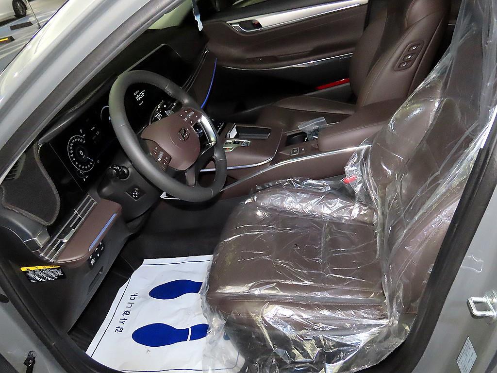 Hyundai Grandeur — photo 06