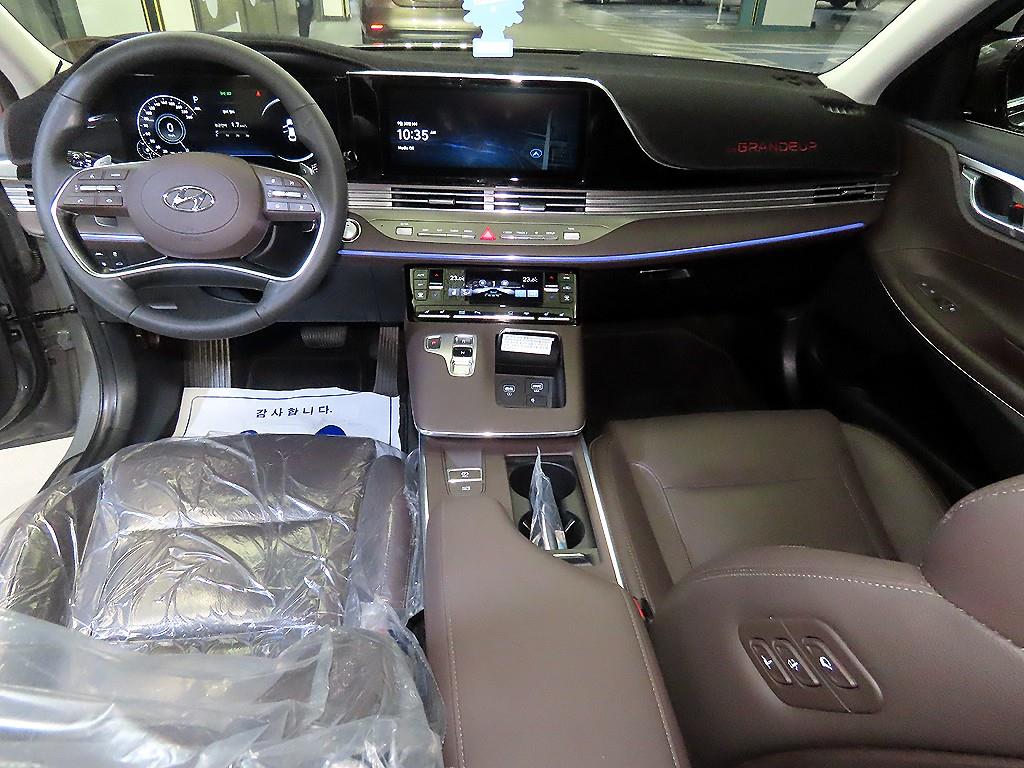 Hyundai Grandeur — photo 10