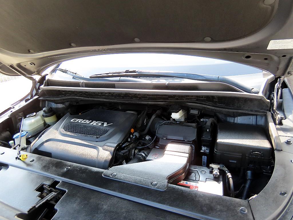 Kia Carnival — photo 19