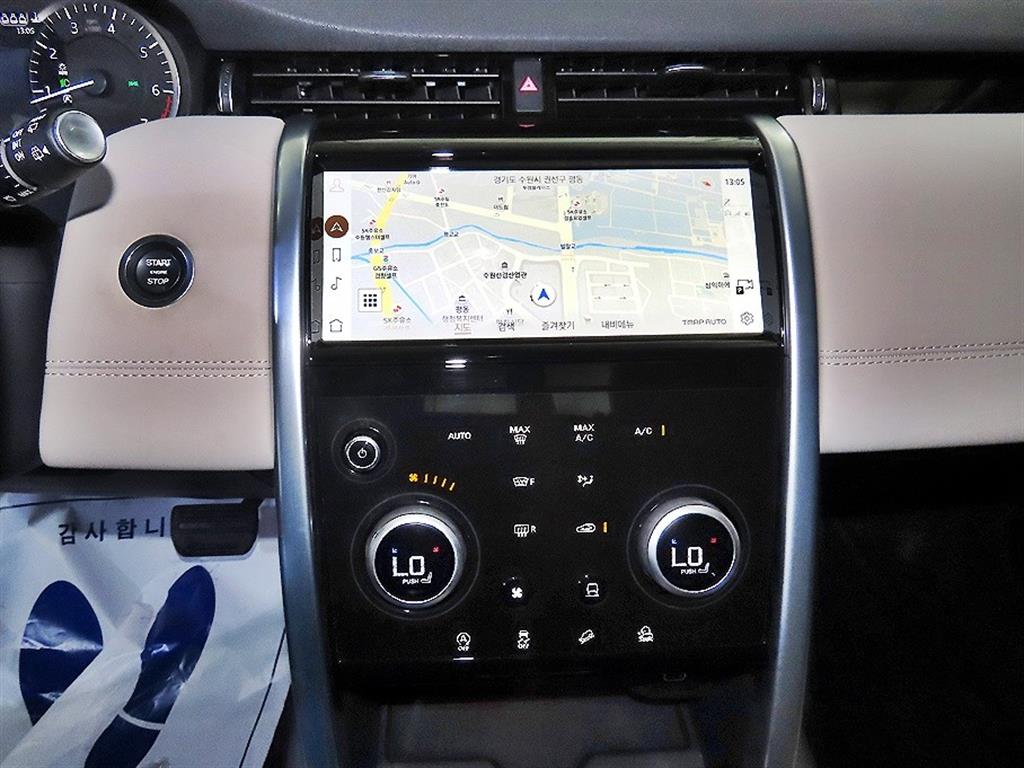 Land Rover Discovery Sport — photo 11