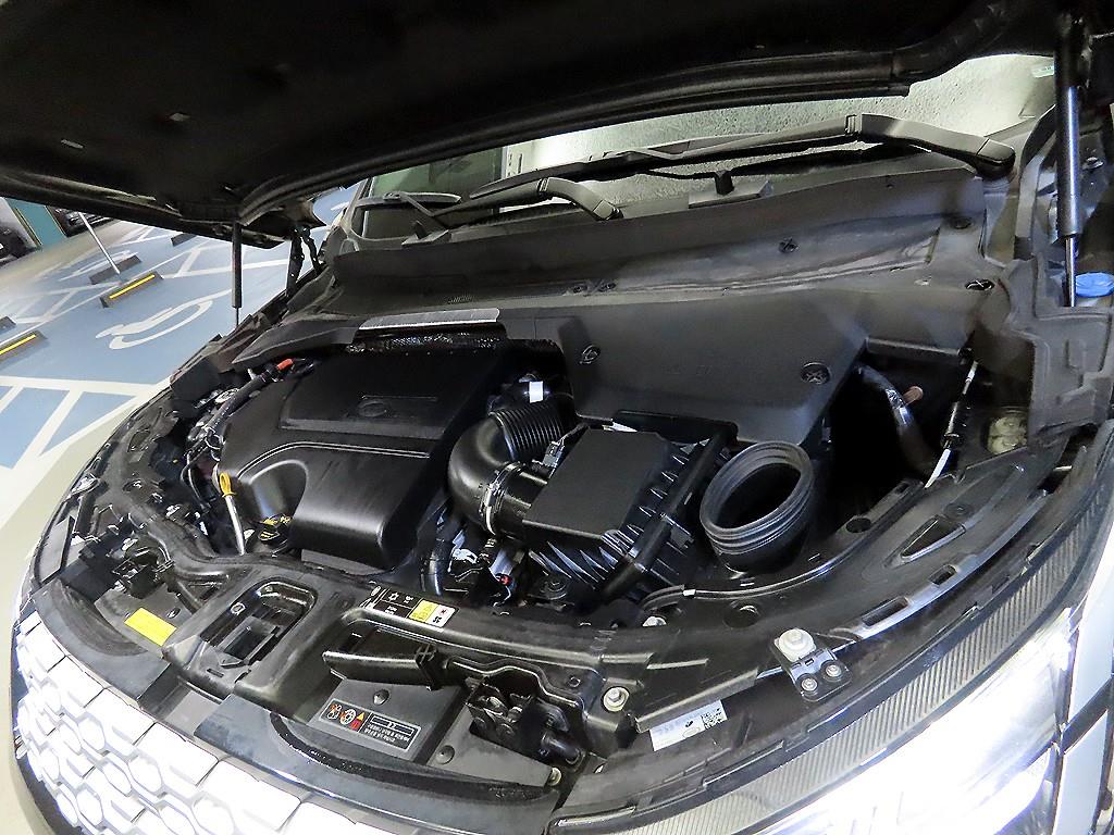 Land Rover Discovery Sport — photo 19