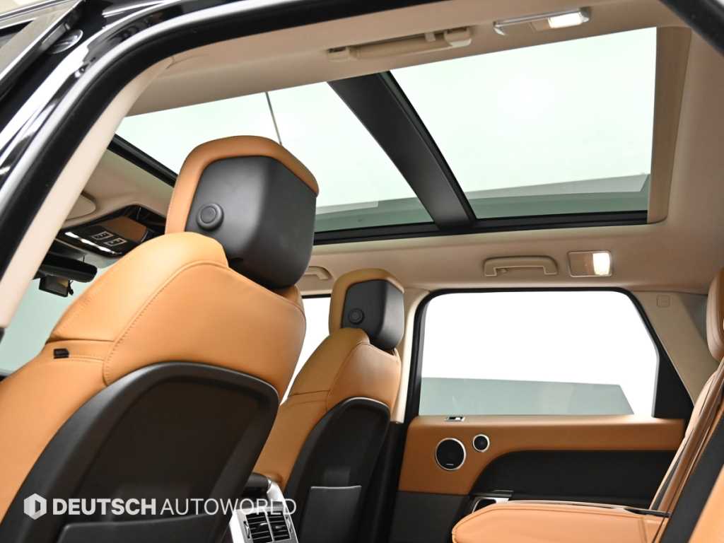 Land Rover Range Rover Sport — photo 18