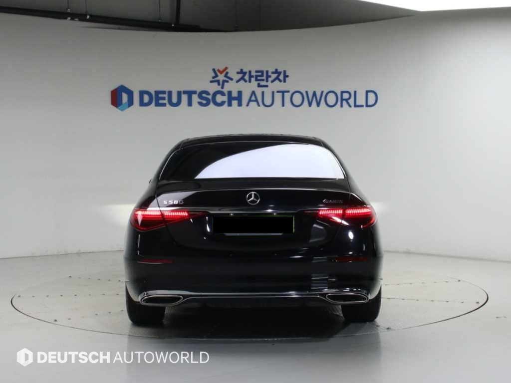 Mercedes-Benz S-Class — photo 04
