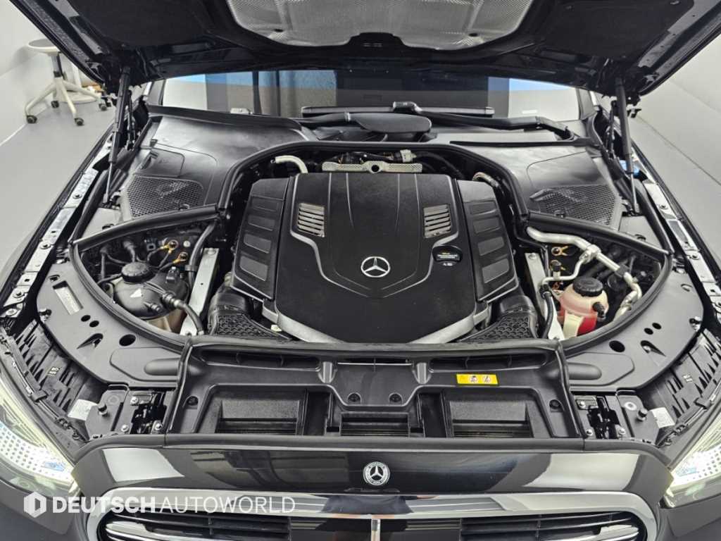 Mercedes-Benz S-Class — photo 06