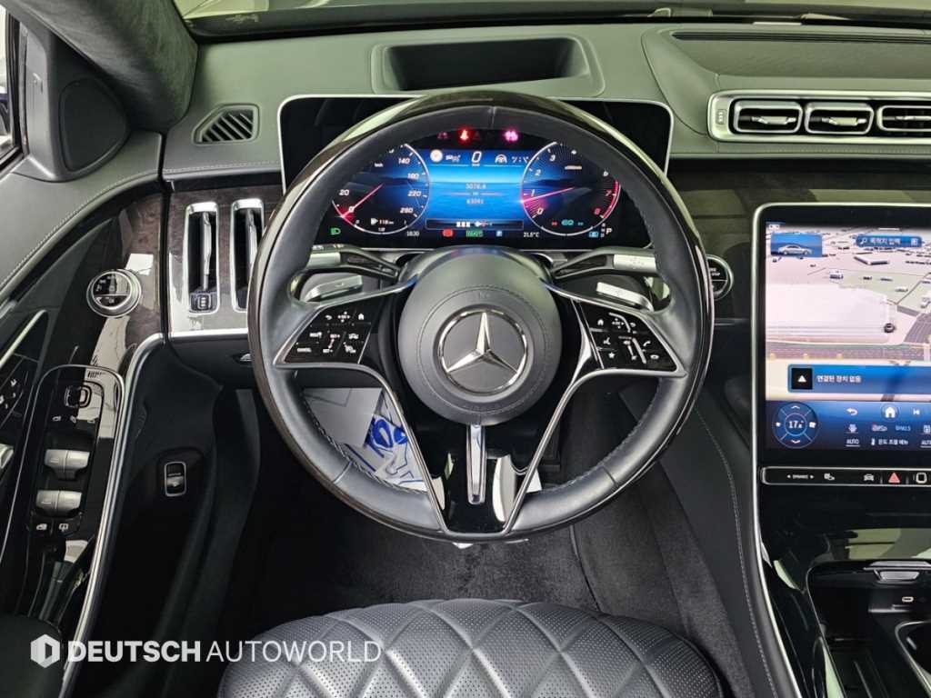 Mercedes-Benz S-Class — photo 13