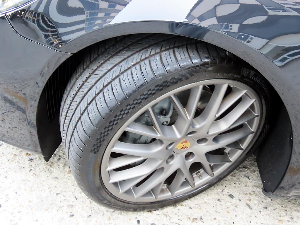 Porsche Panamera — photo 20