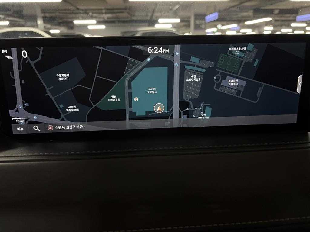 Genesis G80 — photo 11