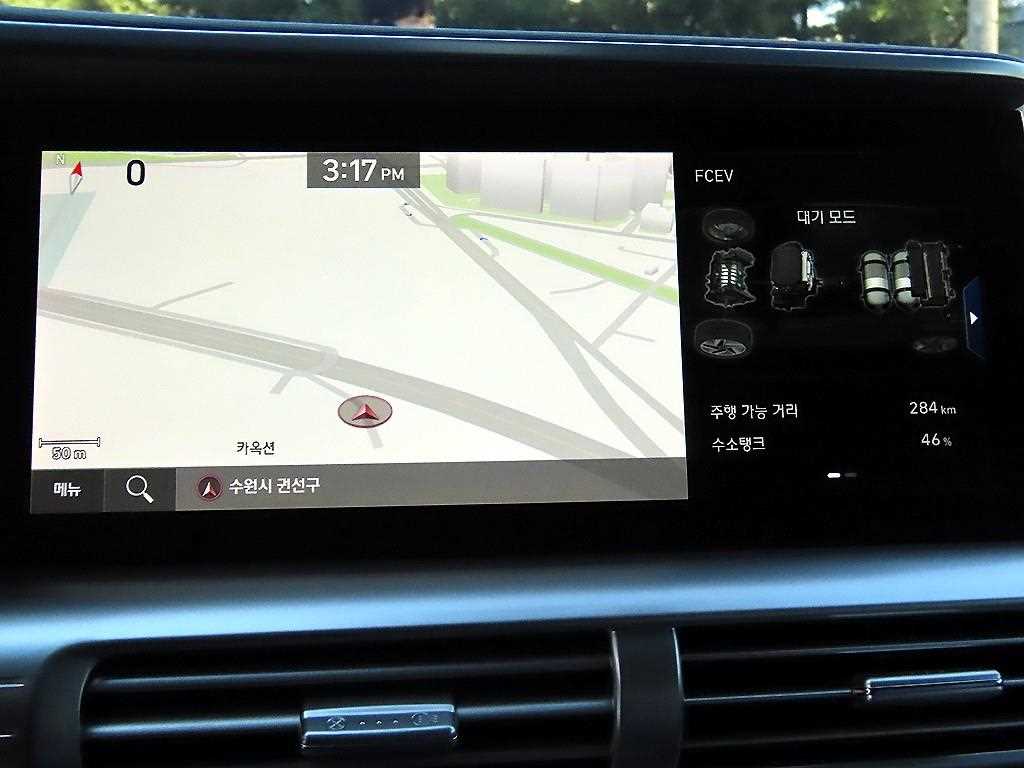 Hyundai Nexo — photo 12