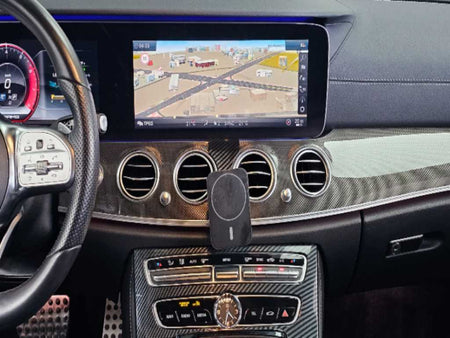 Mercedes-Benz E-Class — photo 14