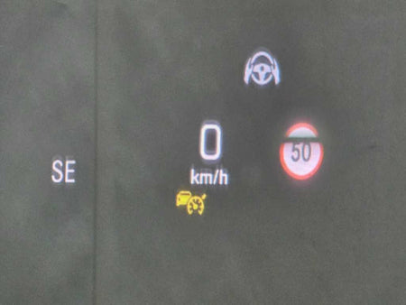 Mercedes-Benz E-Class — photo 18