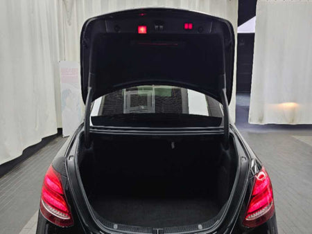 Mercedes-Benz E-Class — photo 20