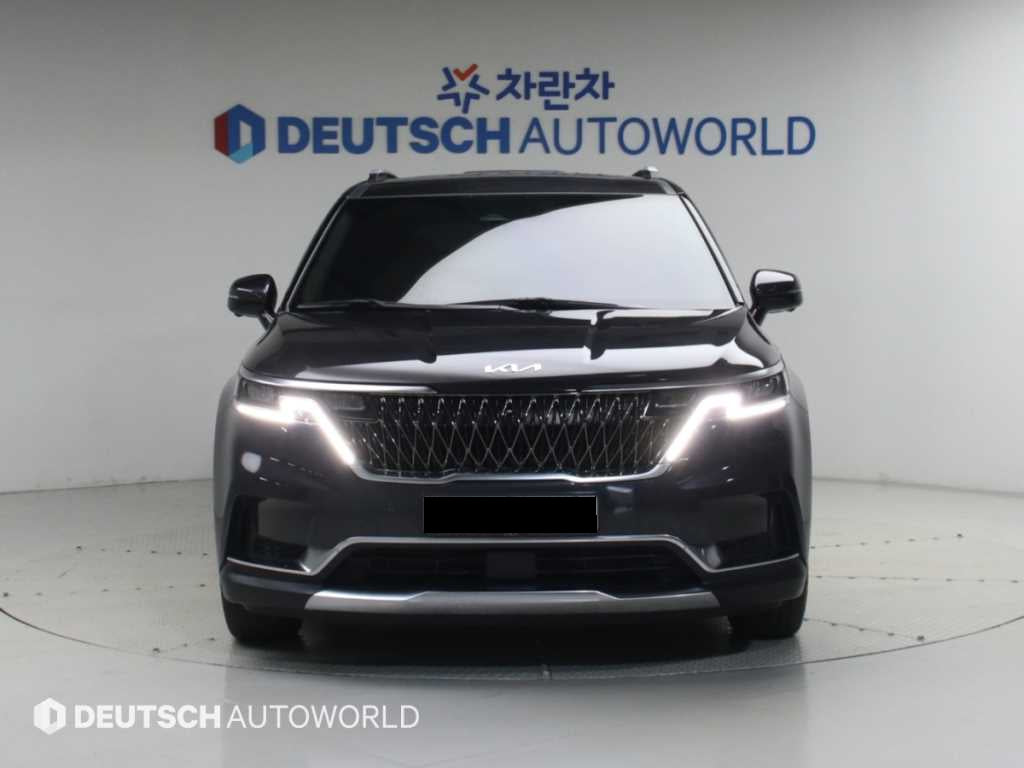 Kia Carnival — photo 03