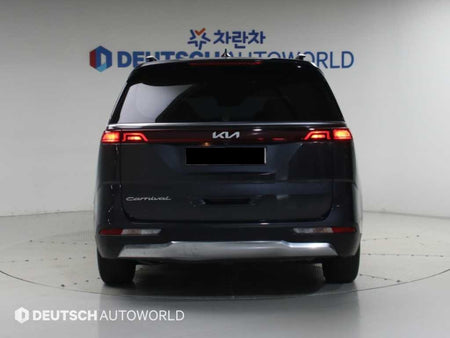Kia Carnival — photo 04