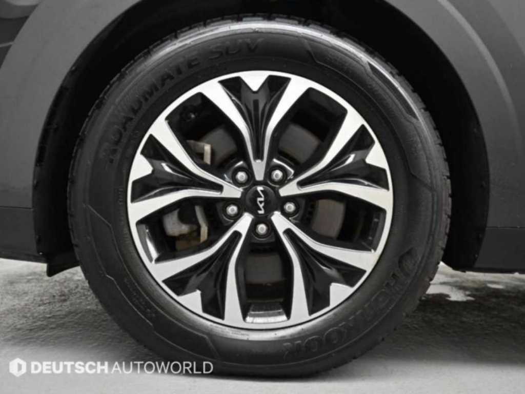 Kia Carnival — photo 05