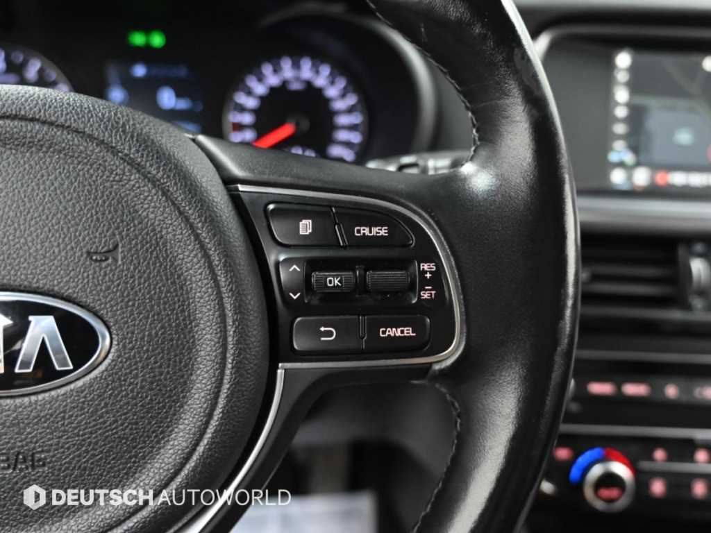 Kia K5 — photo 17