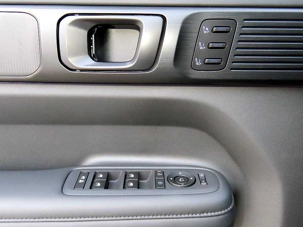 Hyundai Santafe — photo 12