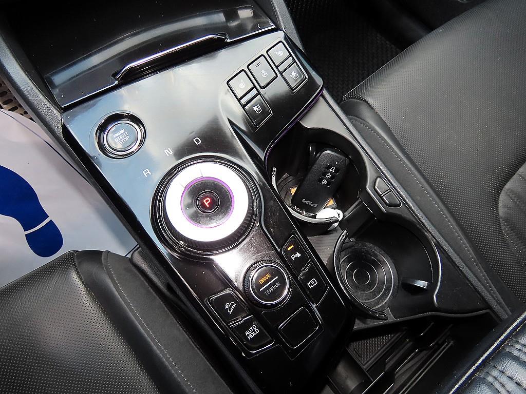 Kia Sportage — photo 10