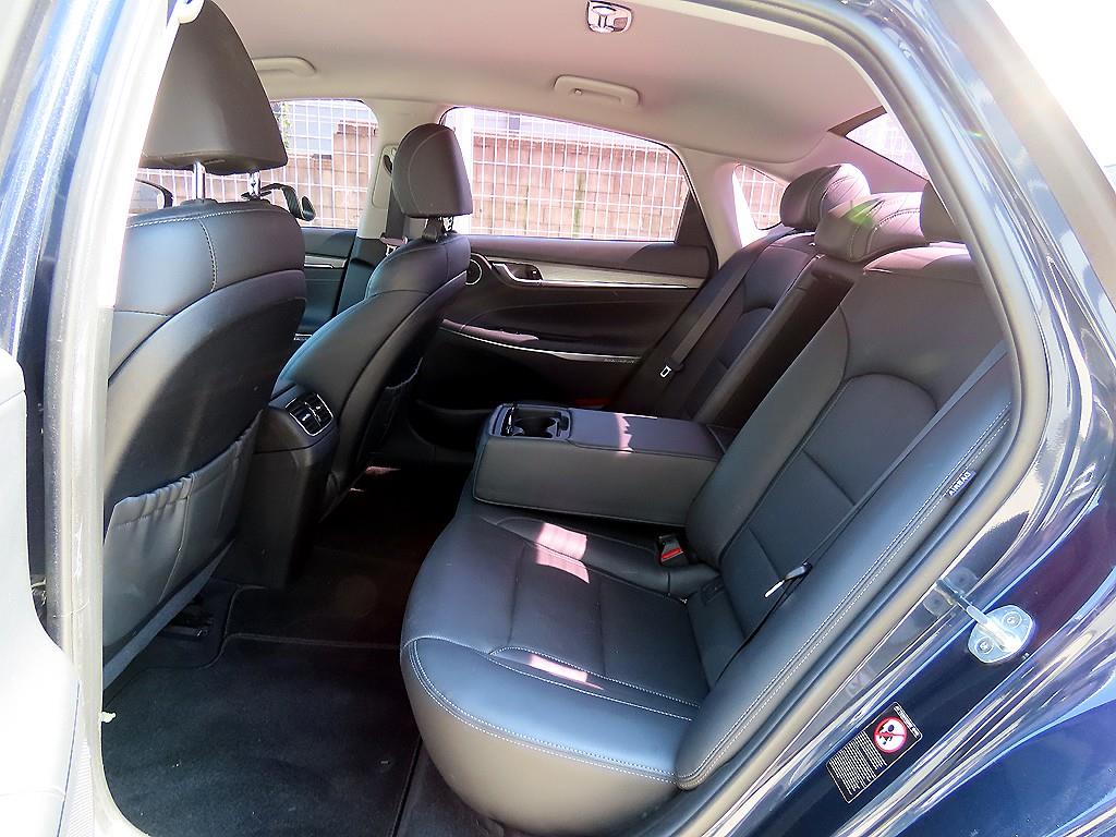 Hyundai Grandeur — photo 06