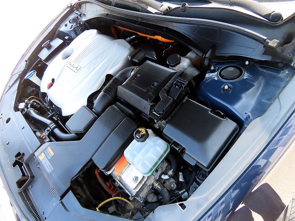Hyundai Grandeur — photo 19