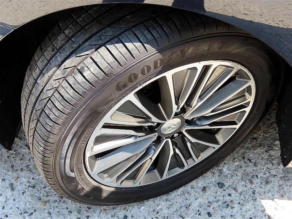 Hyundai Grandeur — photo 20