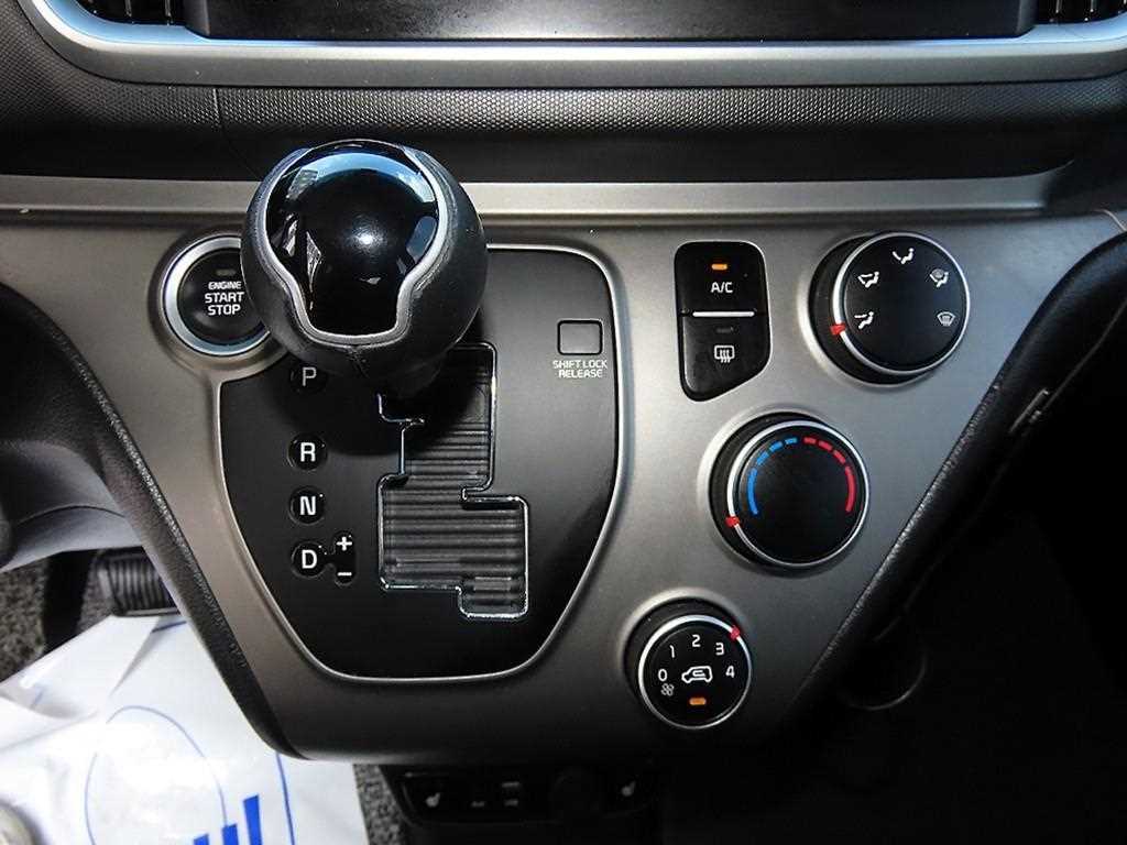 Kia RAY — photo 10