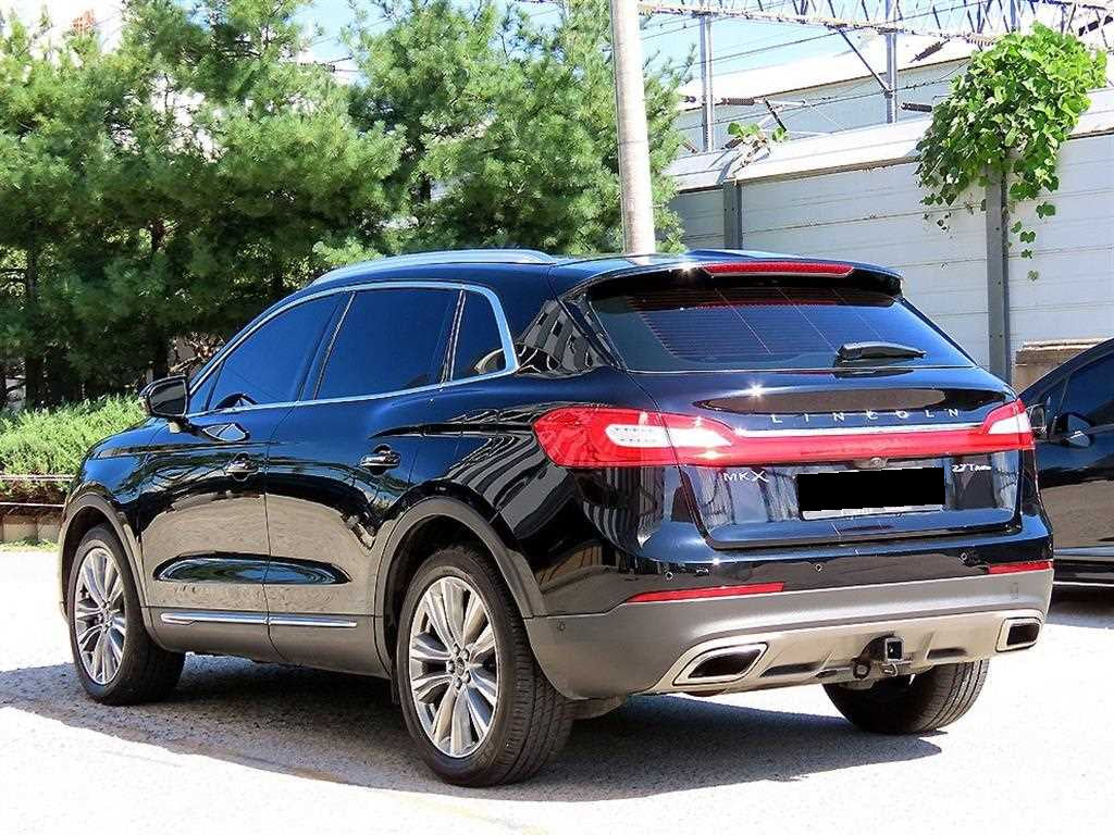 Lincoln MKX — photo 03