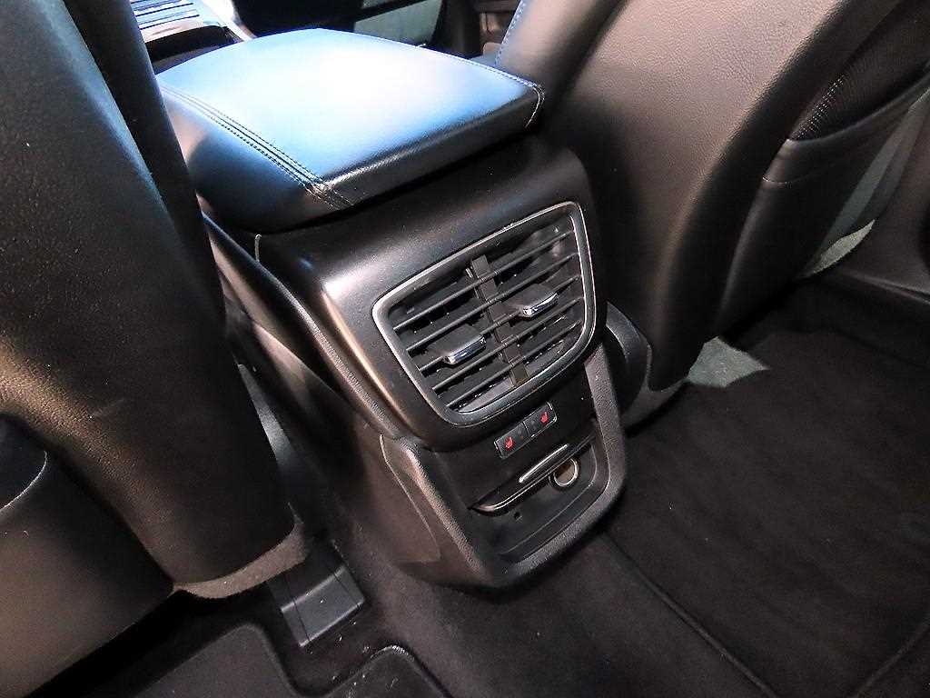 Lincoln MKX — photo 15