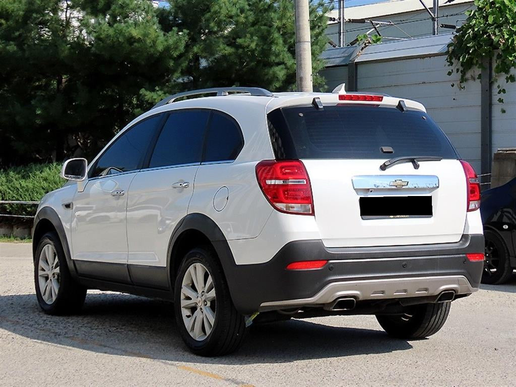 CHEVROLET Captiva — photo 03