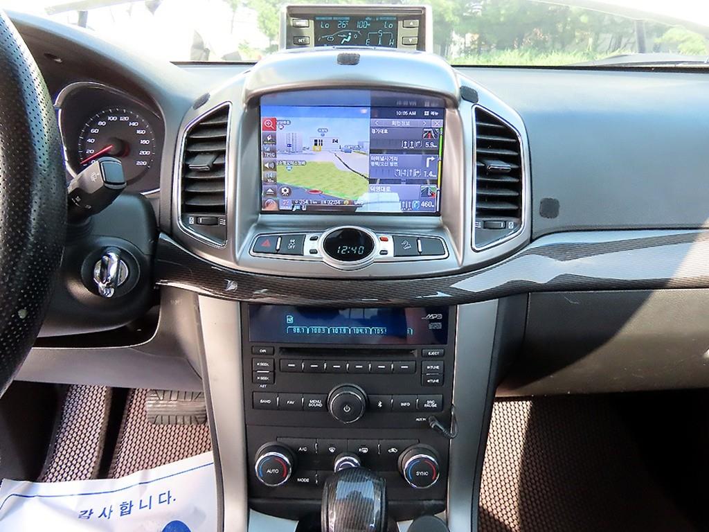 CHEVROLET Captiva — photo 12
